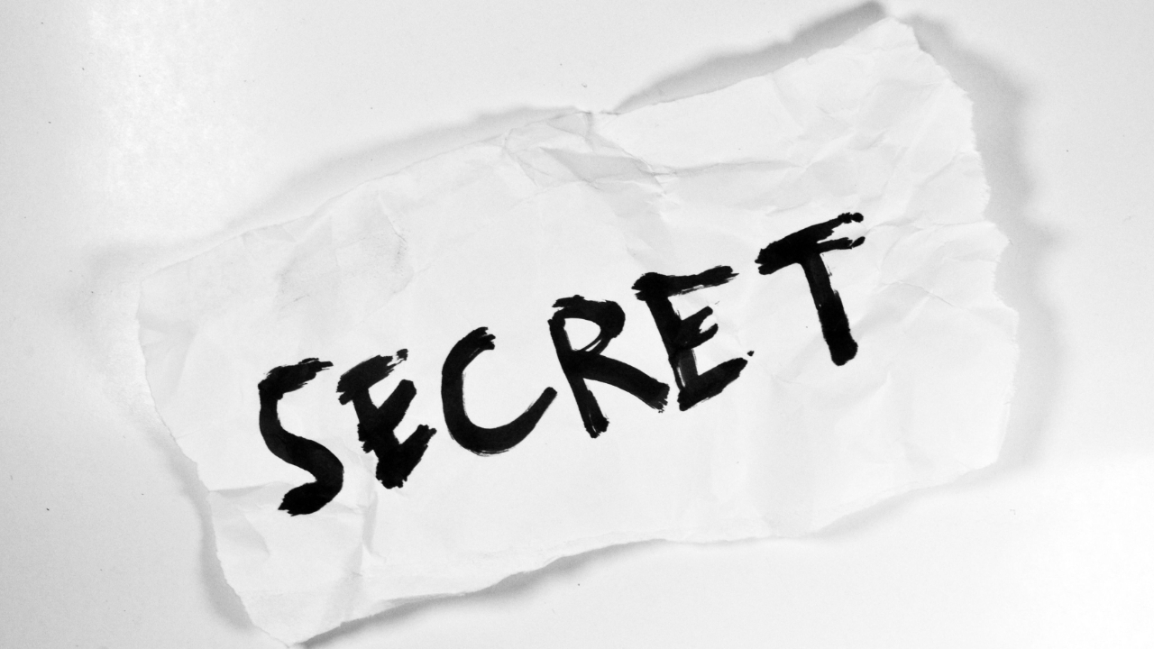 Banner Phim Bí mật không thể nói (Secret)