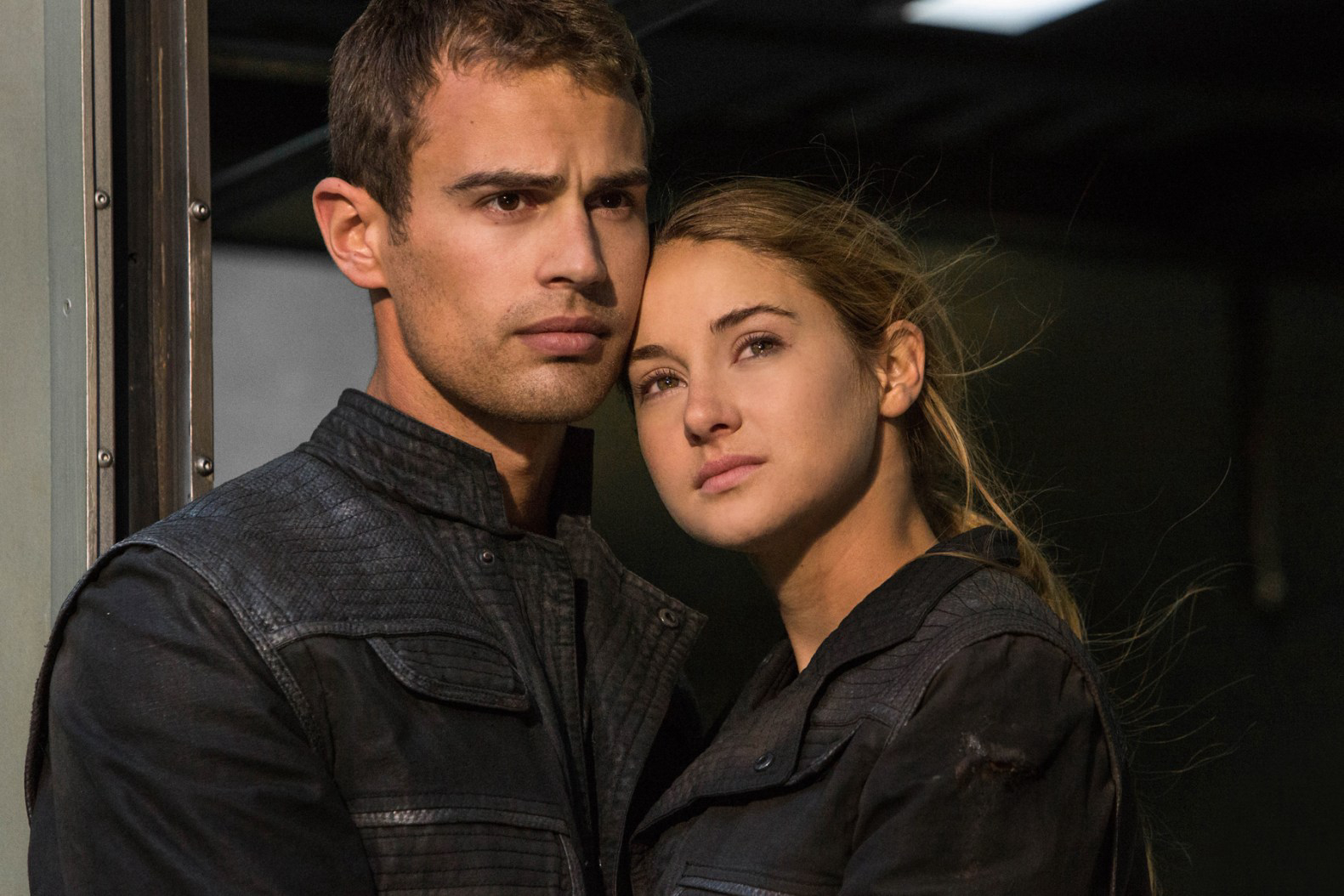 Banner Phim Dị biệt (Divergent)