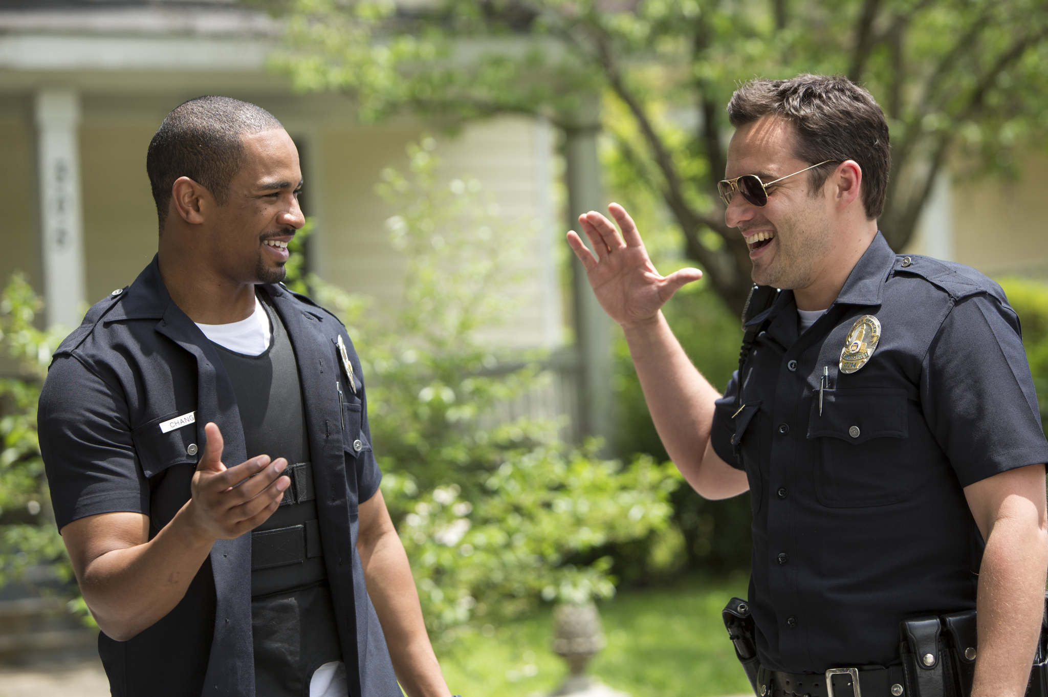 Banner Phim Let's Be Cops (Let's Be Cops)