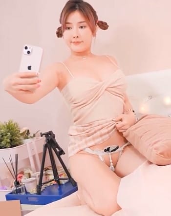 Banner Phim Anh Tài Xế Nghiện Ngửi Quần Lót Gái Xinh (Xvideos 21252)