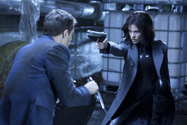 Banner Phim Thế giới ngầm: Trỗi dậy (Underworld: Awakening)