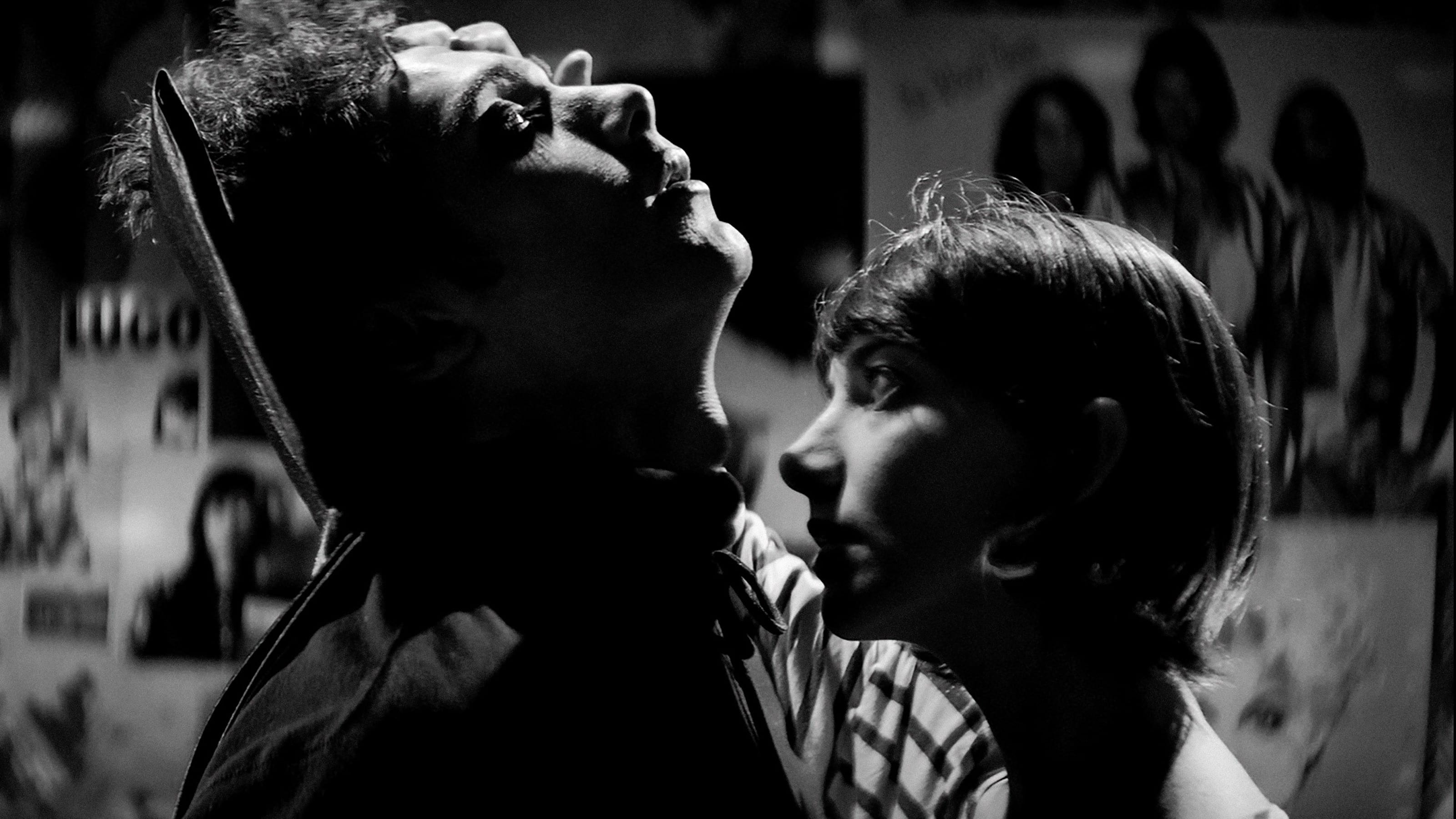 Xem Phim Cô Gái Về Nhà Một Mình Ban Đêm (A Girl Walks Home Alone at Night)